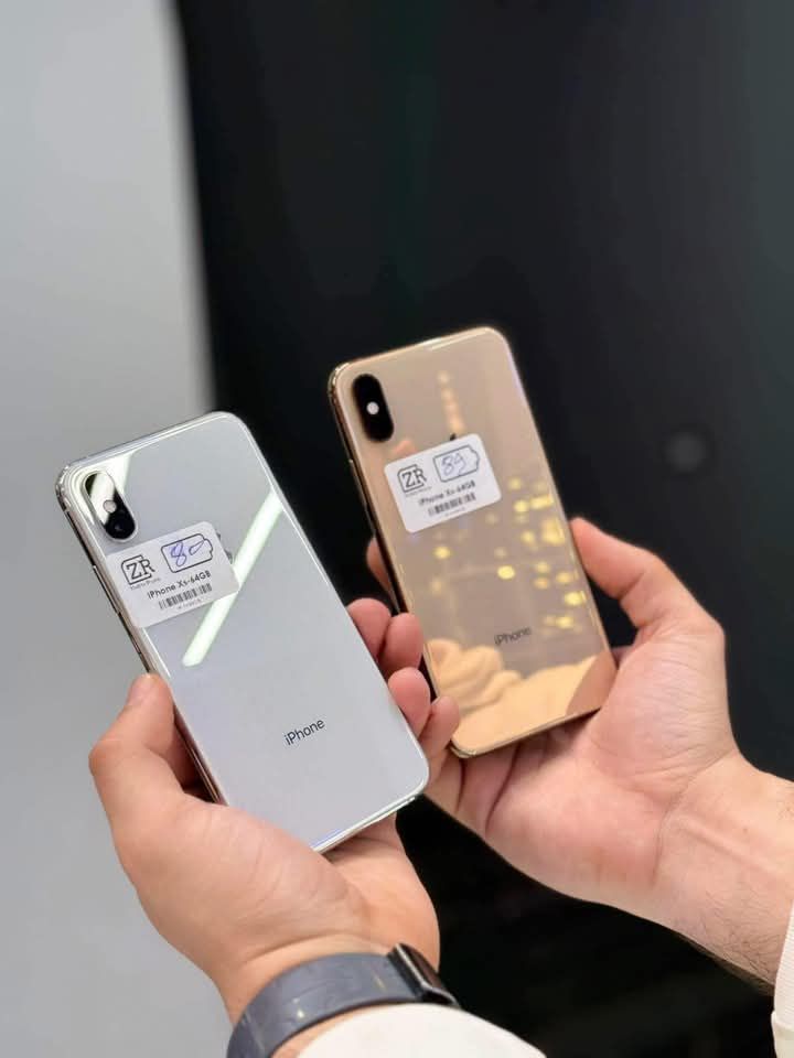 ايفون اكس اس