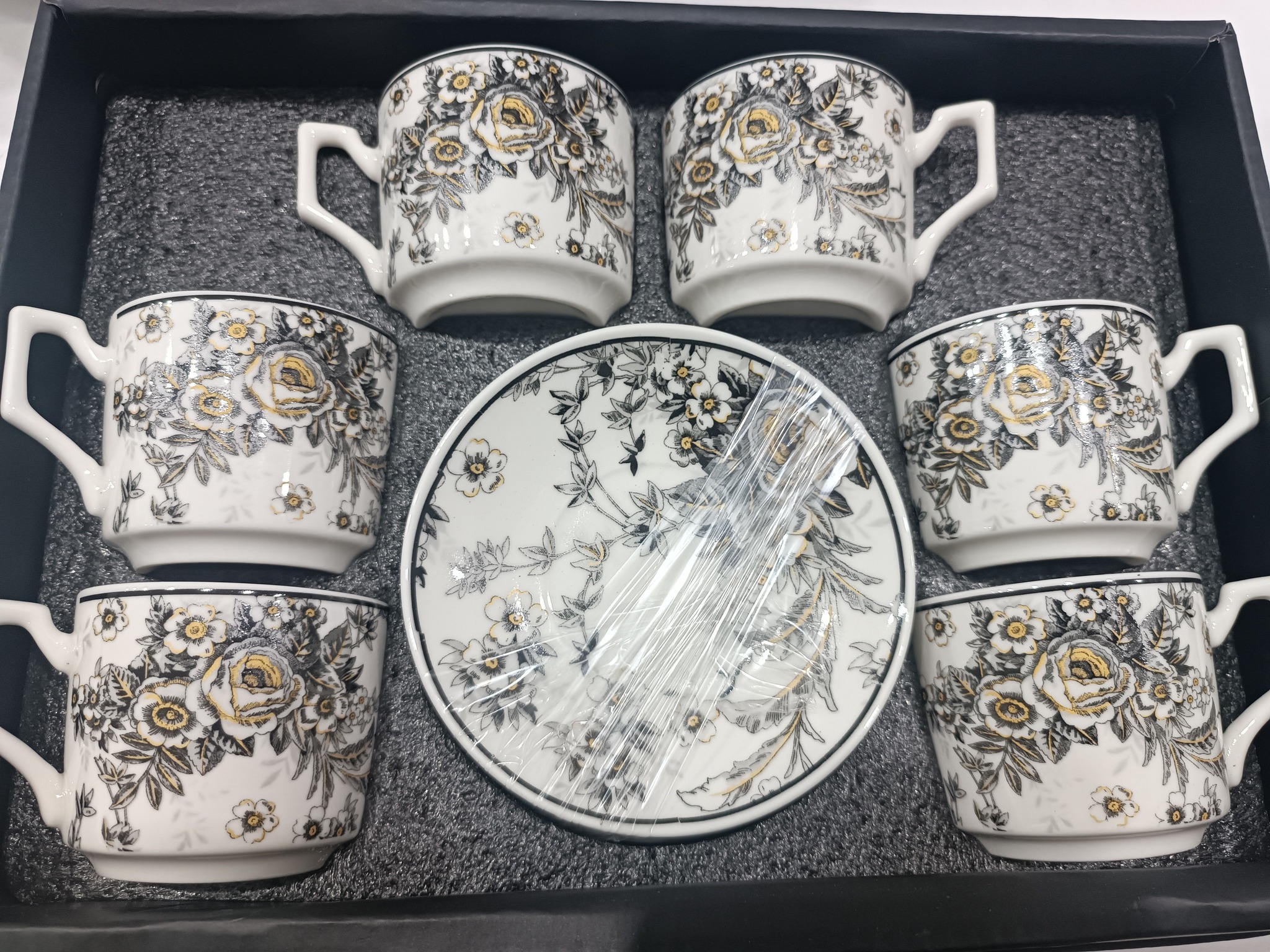 فملي مول فرع ماجر