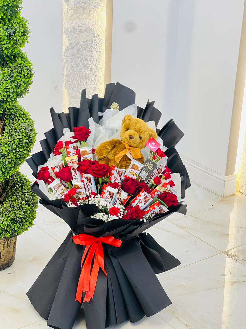 رويال للشوكولاتة وتغليف الهدايا والمناسبات/غريان