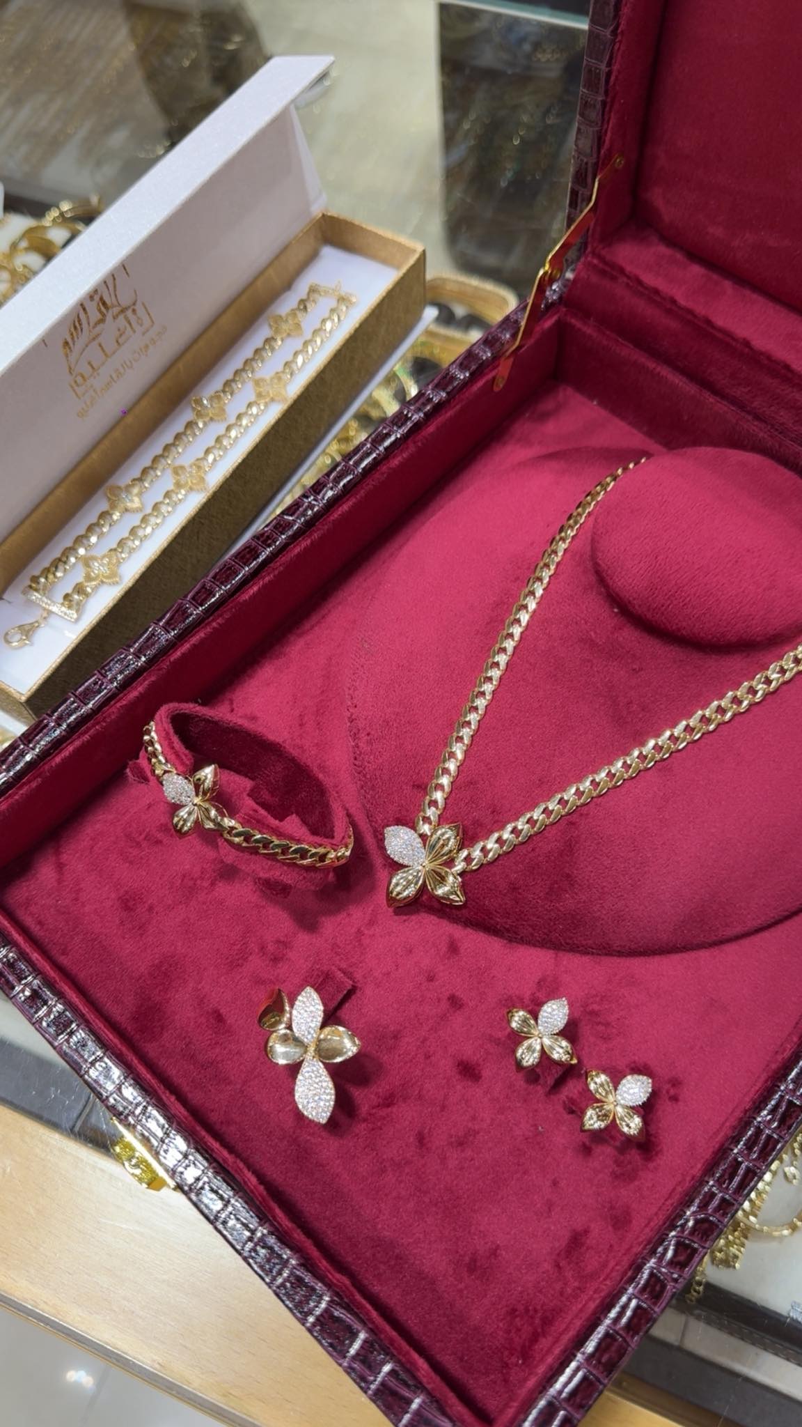 مجوهرات بالقاسم اغليو