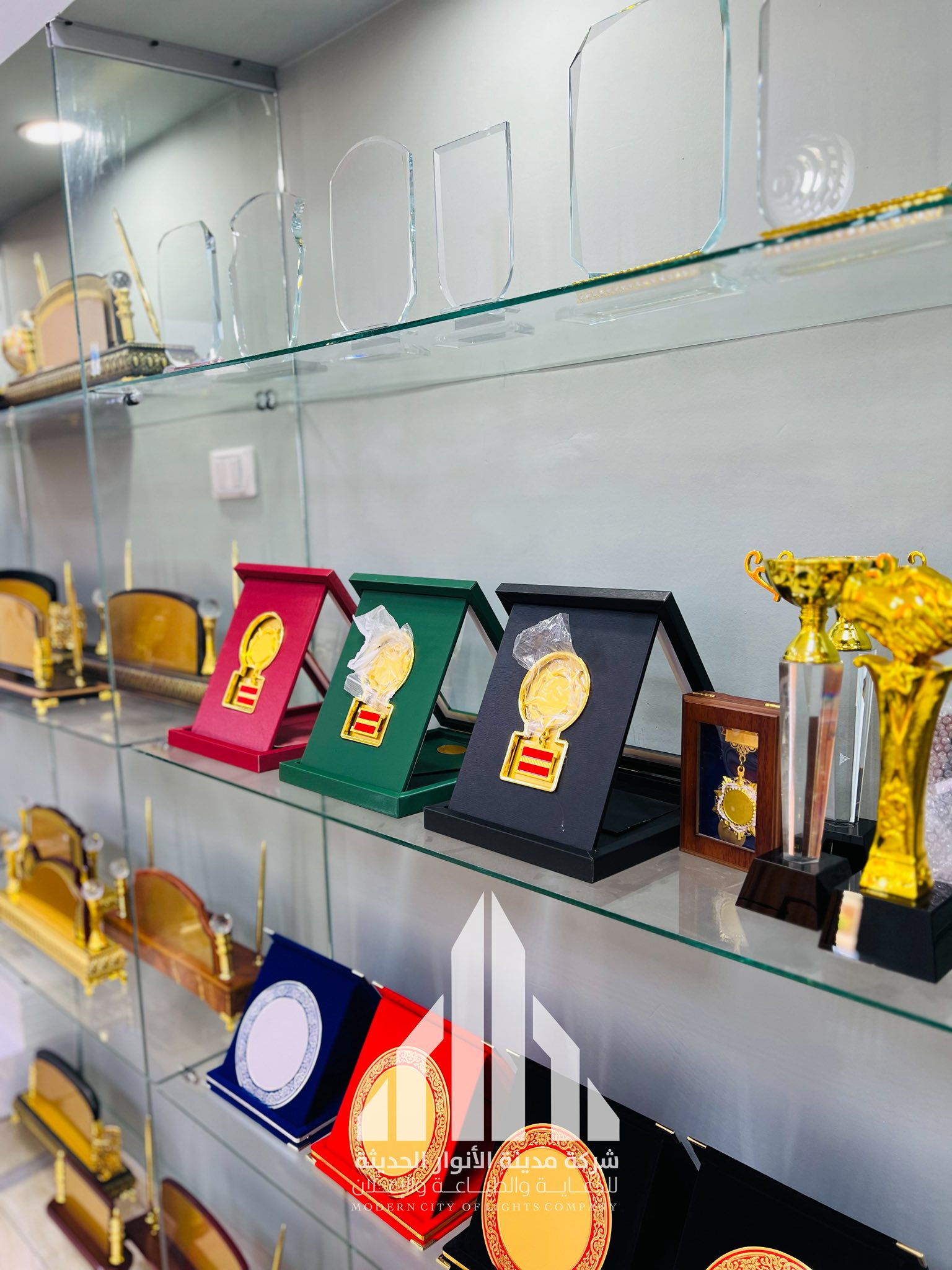 شركة مدينة الأنوار الحديثة للدعاية والطباعة والإعلان